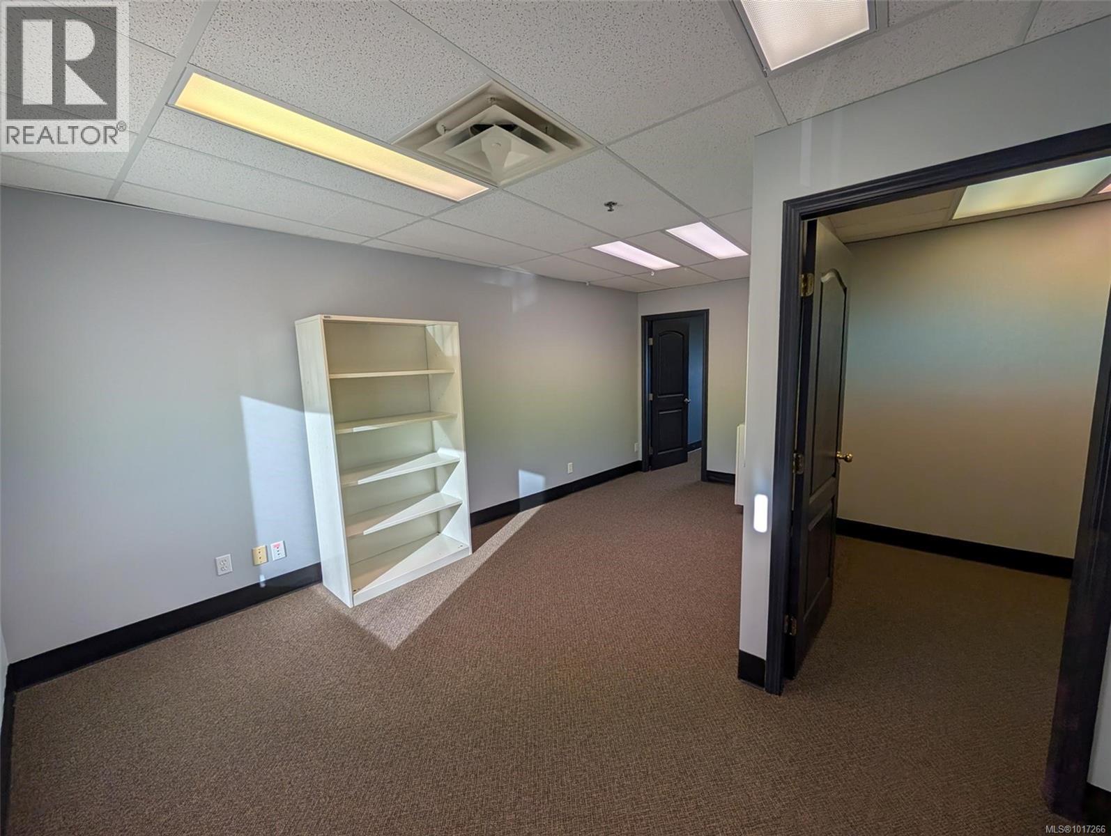 328 198 Island Hwy, Parksville
