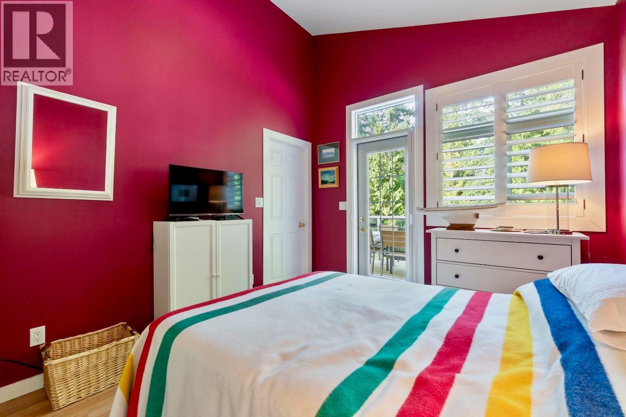 7660 Lichen Road - 22