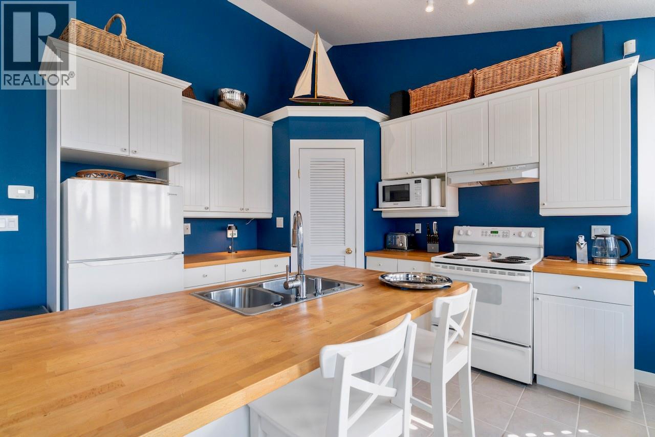 7660 Lichen Road - 13