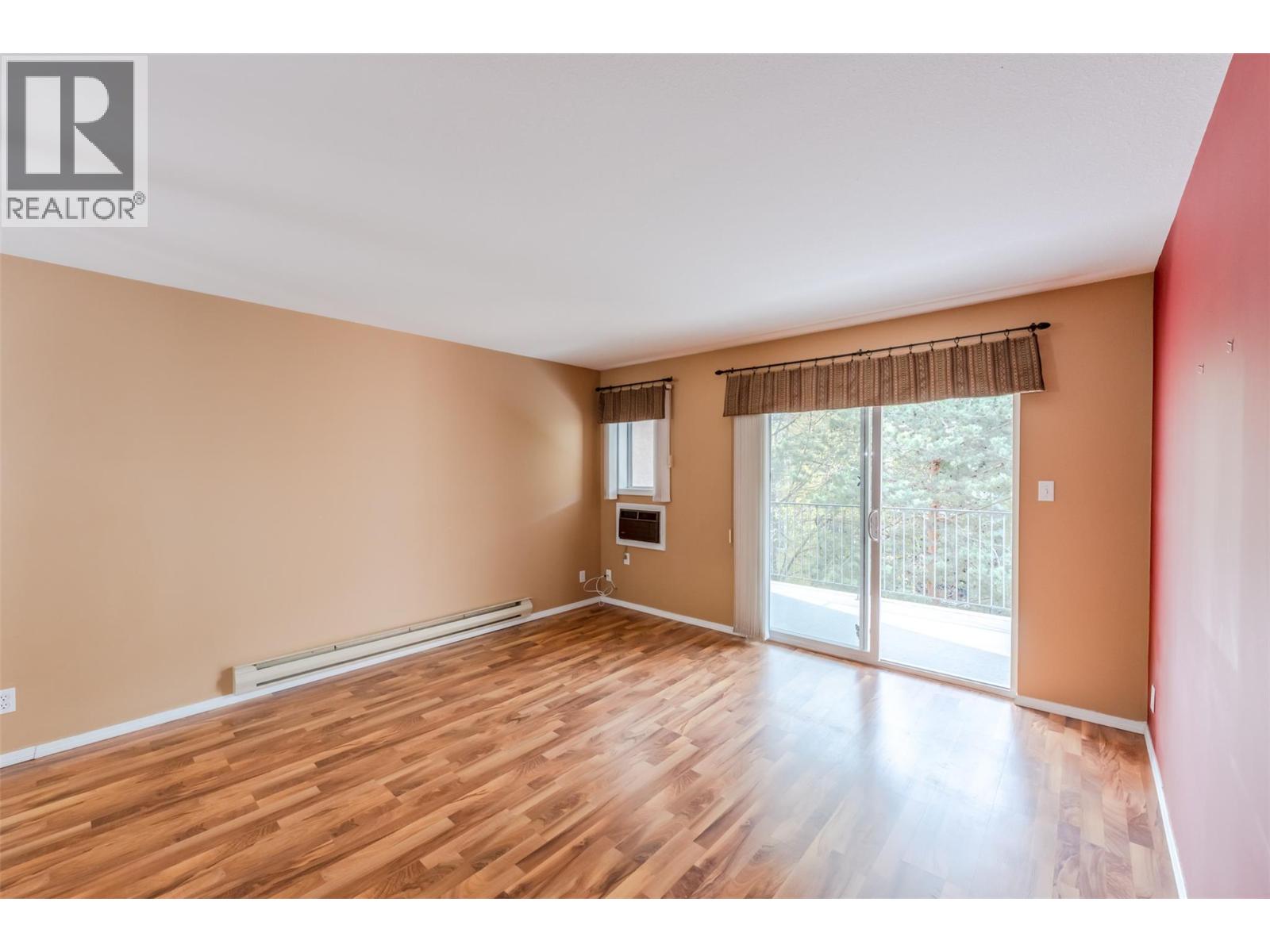 3426 Hemlock Street Unit# 203, Penticton