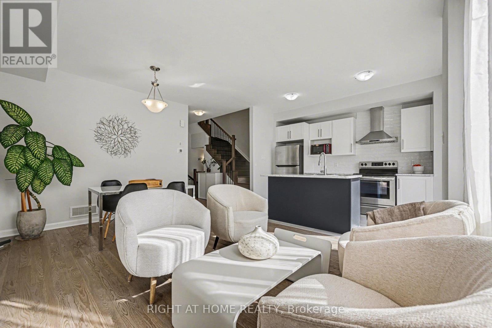112 ATTWELL PRIVATE - 5