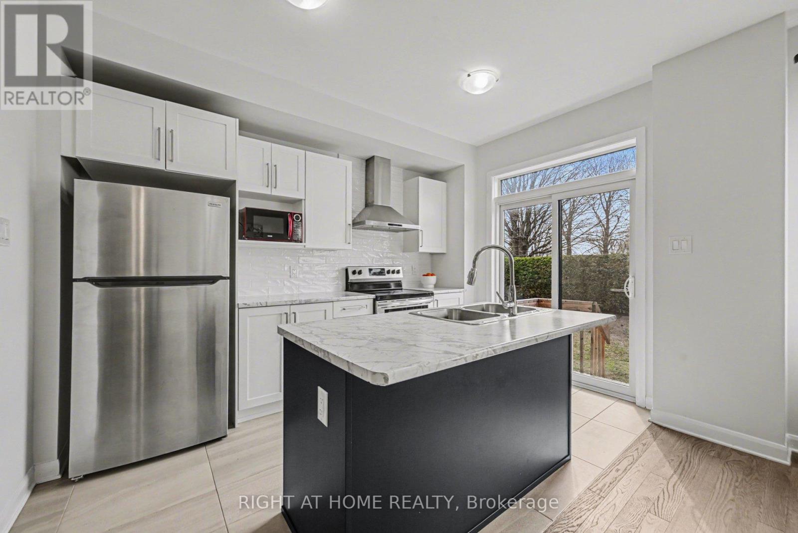 112 ATTWELL PRIVATE - 7