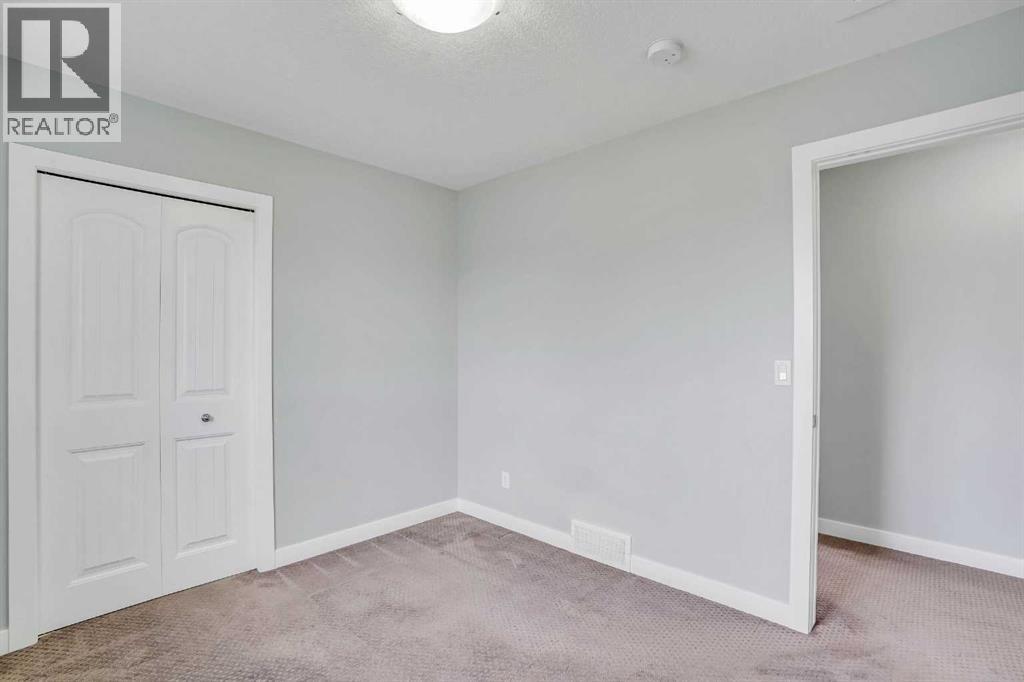 5 Red Embers Row NE - 36