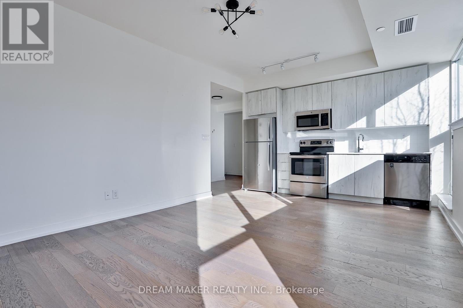 #115 1350 KINGSTON ROAD - 11