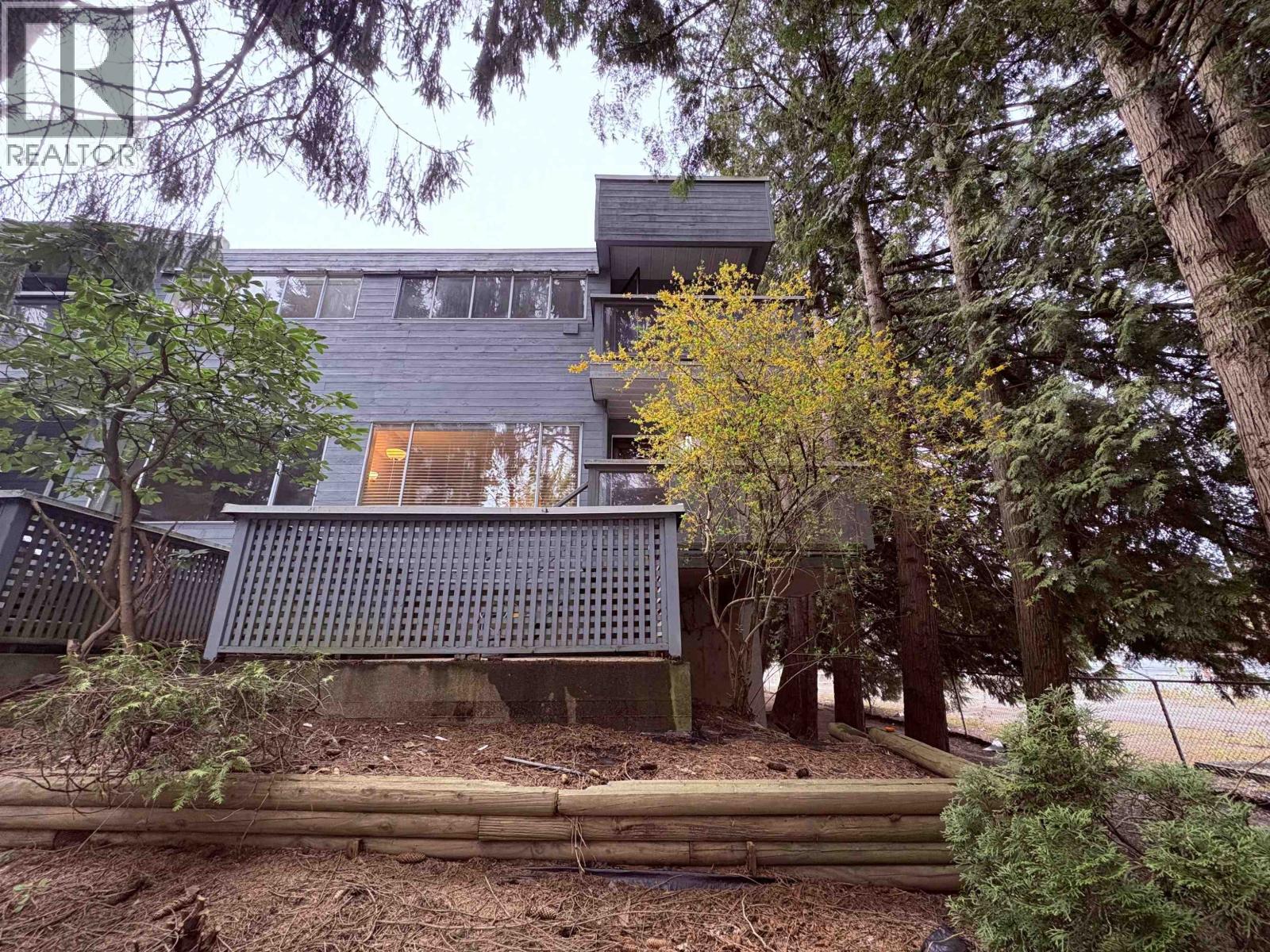 10 8500 ANDERSON ROAD