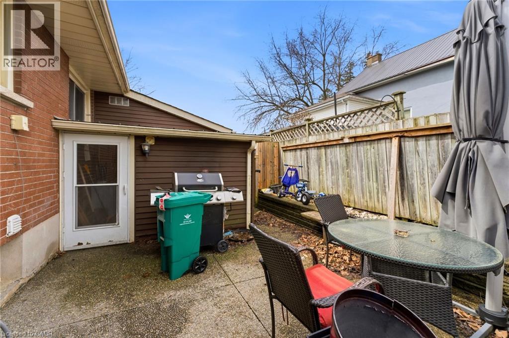 13 GREENWOOD Drive, New Hamburg, Ontario, N3A1L1 — Photo 26