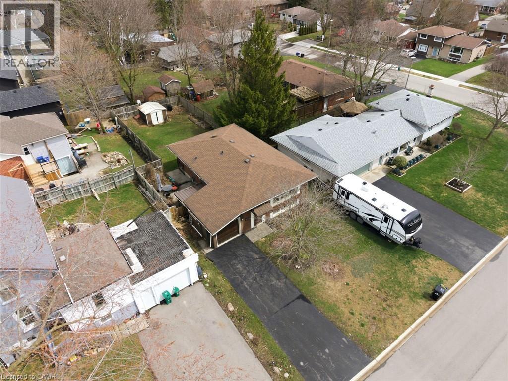 13 GREENWOOD Drive, New Hamburg, Ontario, N3A1L1 — Photo 31