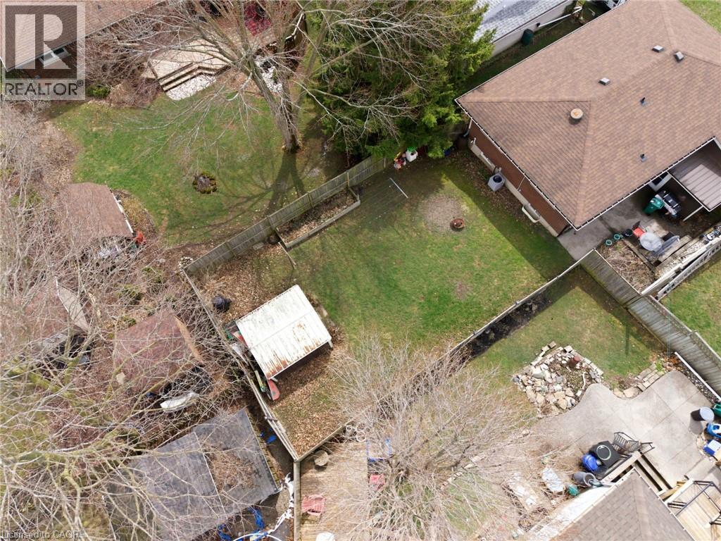 13 GREENWOOD Drive, New Hamburg, Ontario, N3A1L1 — Photo 35