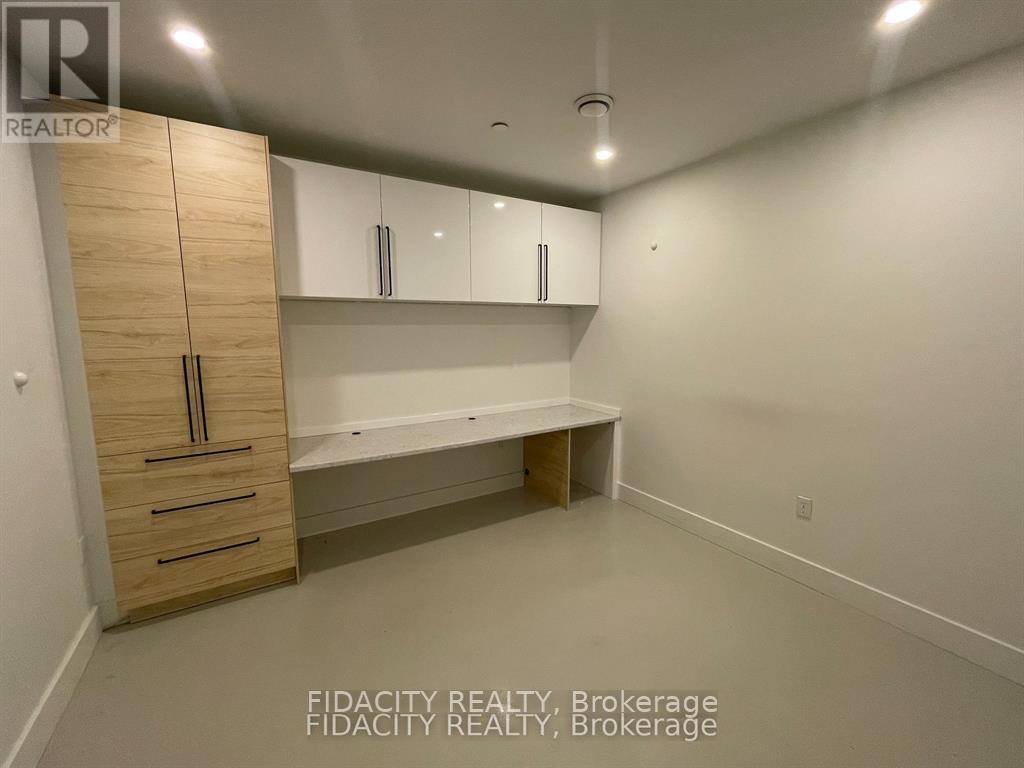 Retail for Rent in Ottawa – C – 108 RICHMOND ROAD, Ottawa – MLS# X13038658 - Image 6