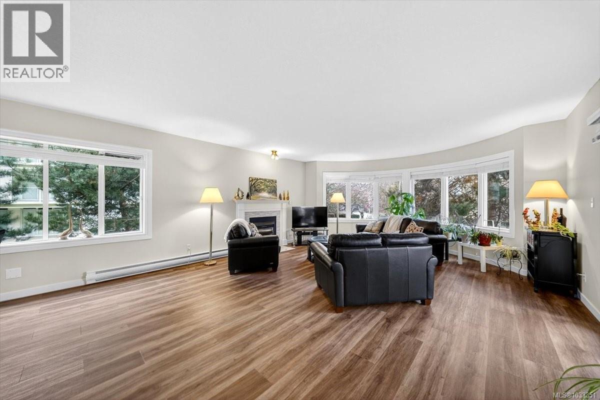 #216 50 SONGHEES Rd - 15