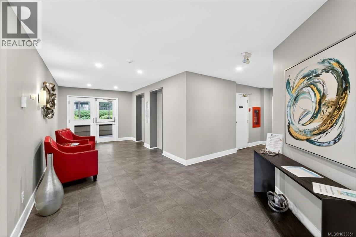 #216 50 SONGHEES Rd - 39