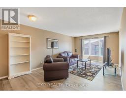 303 - 107 Bond Street, Orillia, ON L3V1J7 Photo 11