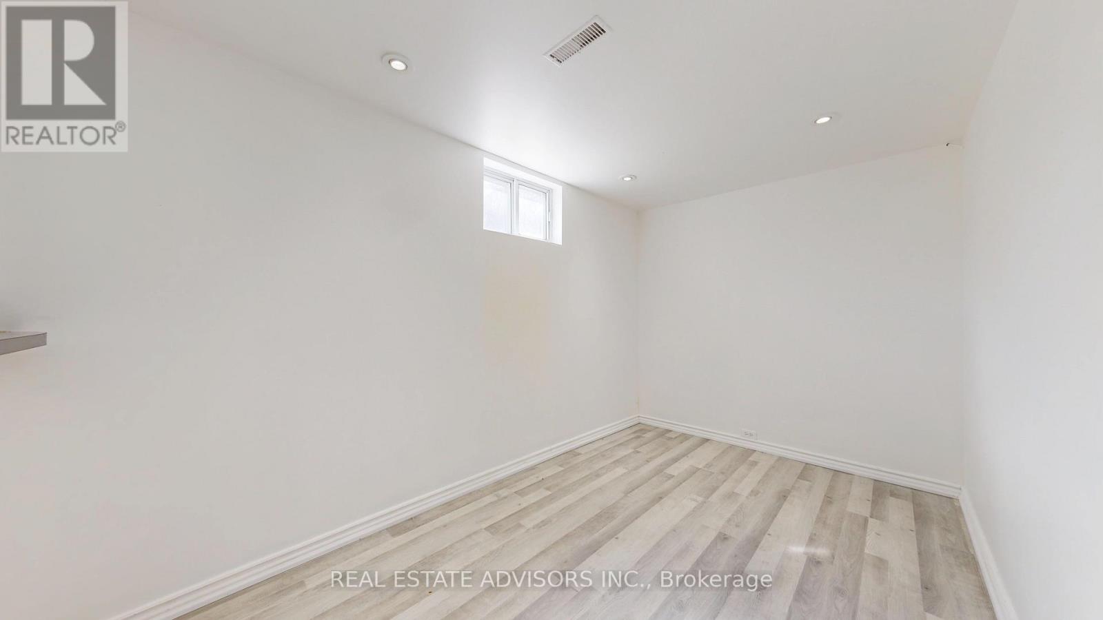 5h Bedroom Basement