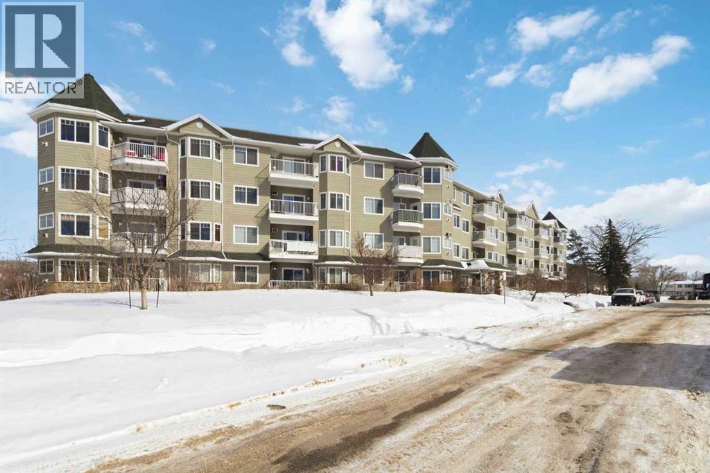 9918 Gordon Avenue, Fort McMurray