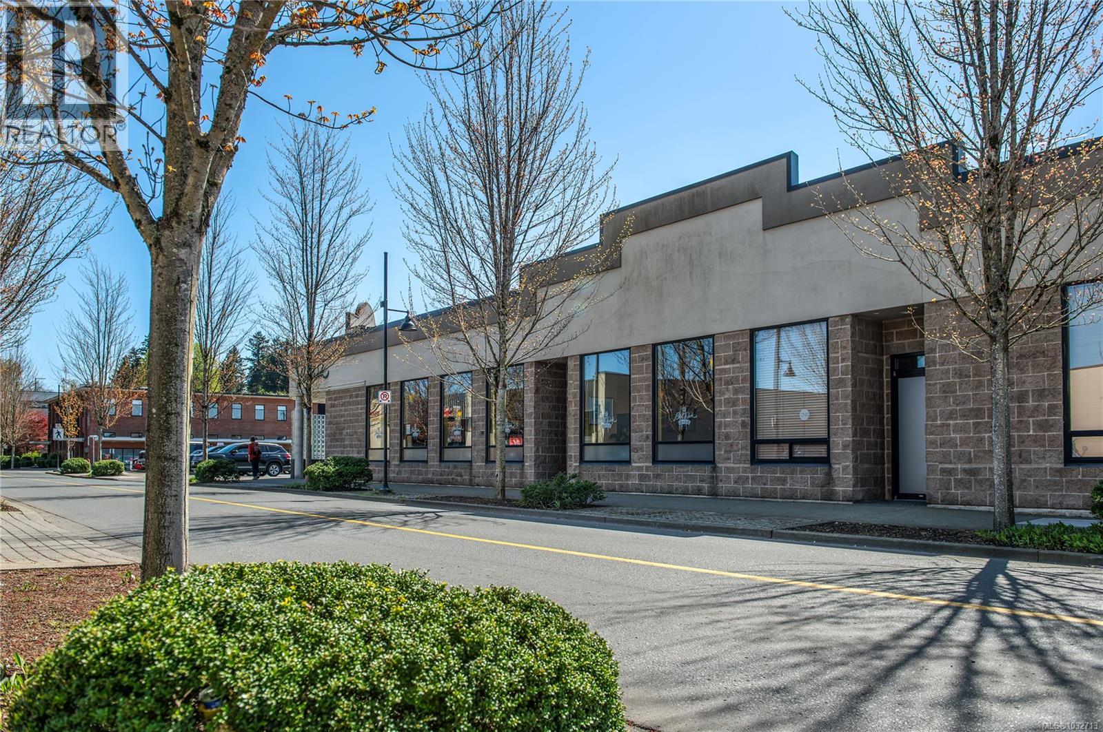 968 Alder St, Campbell River — photo 3