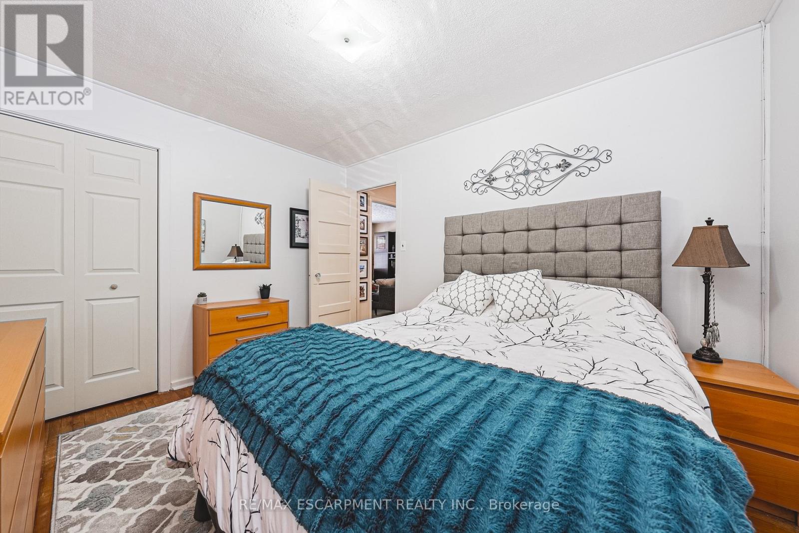 28 MUNN STREET - 15