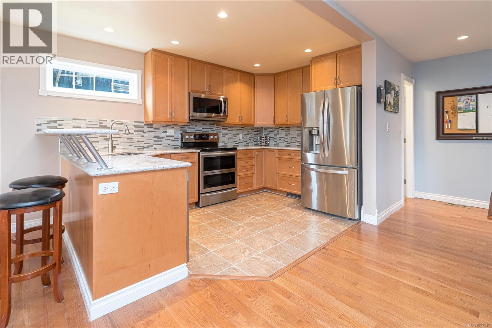  24 Vickery Road, View Royal