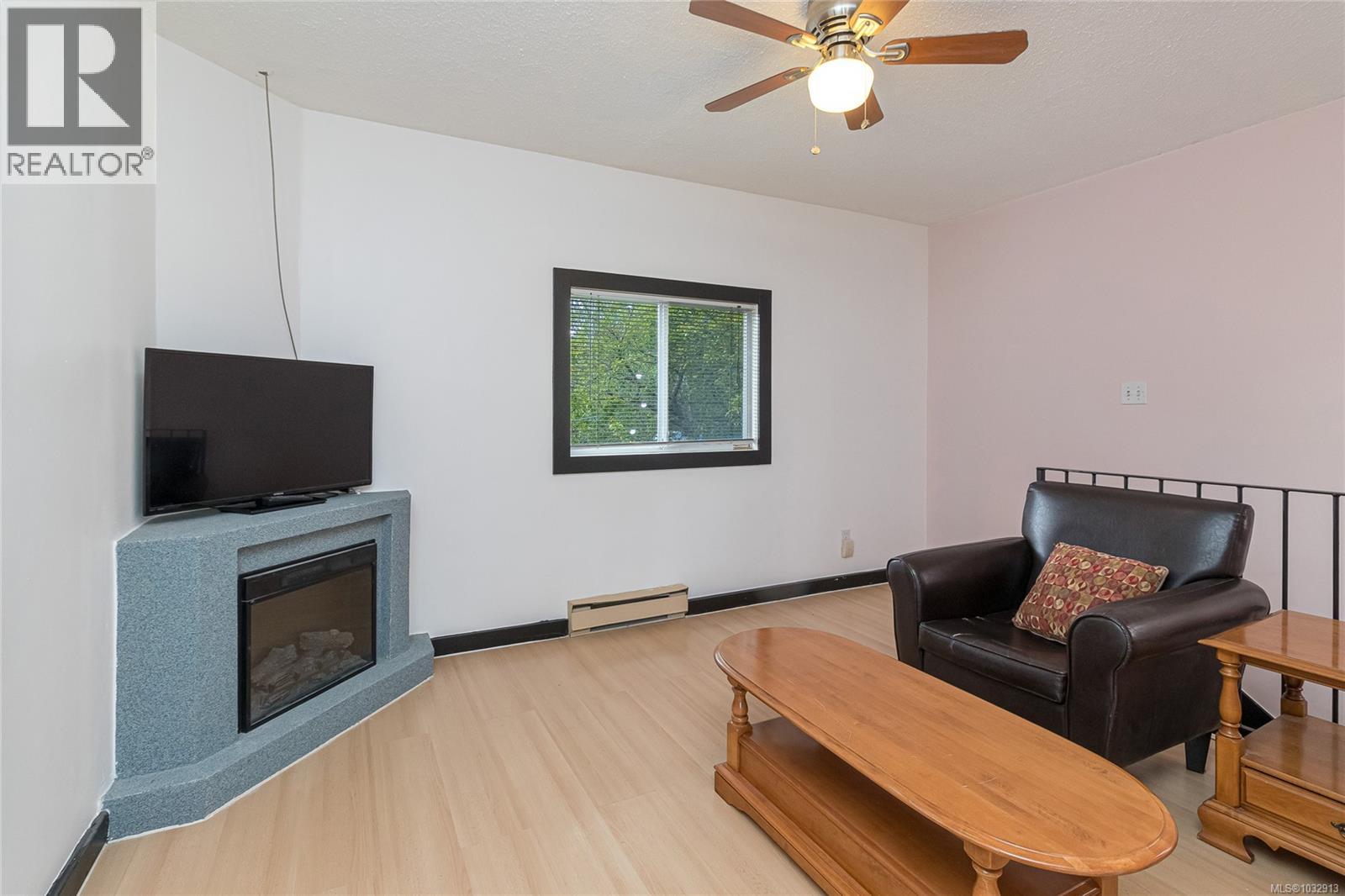  24 Vickery Road, View Royal