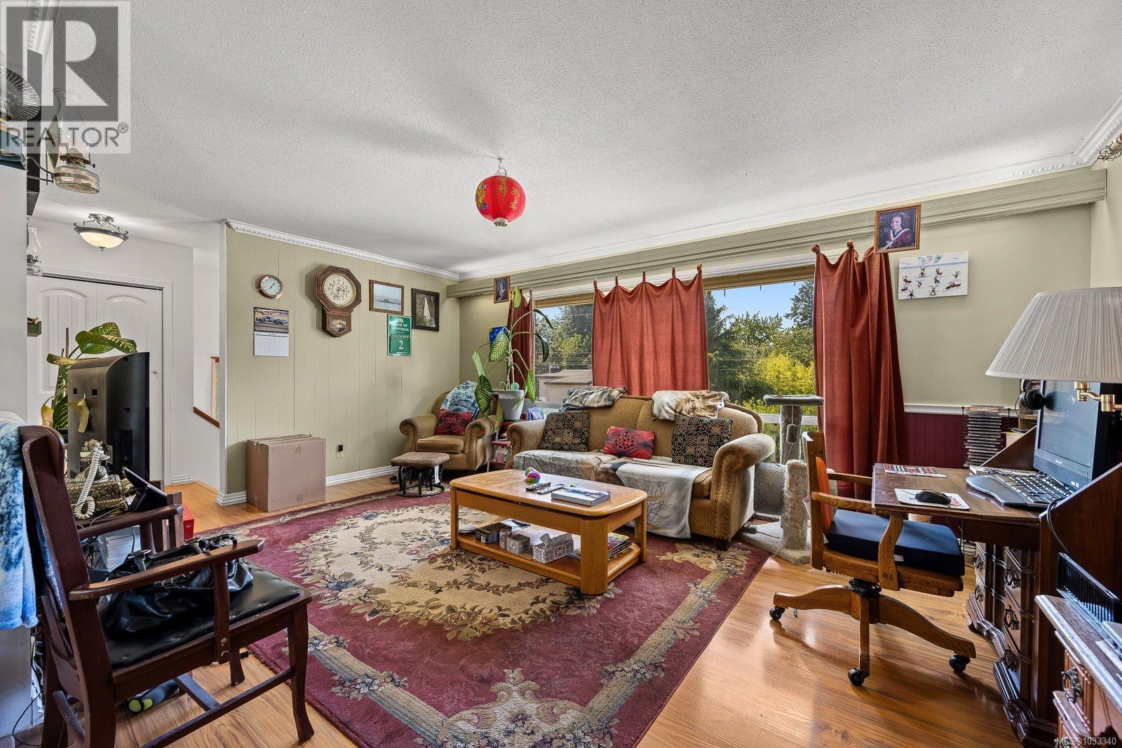 4732 Oakridge Dr - 26