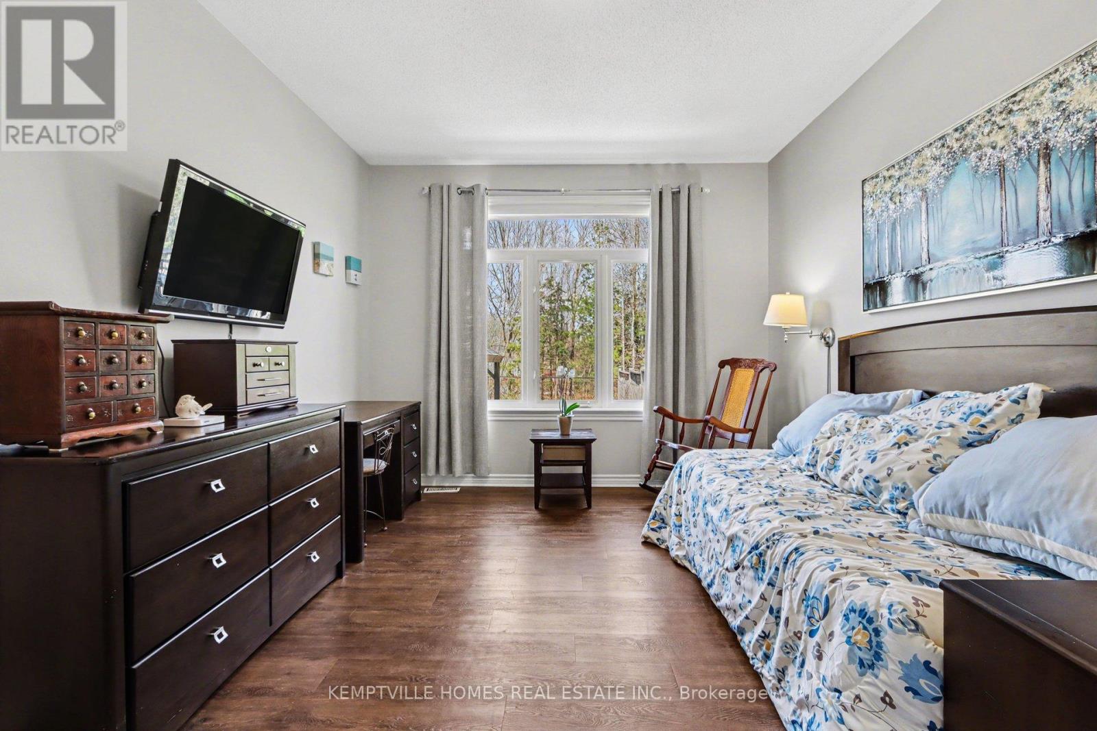 171 ROYAL LANDING GATE - 13