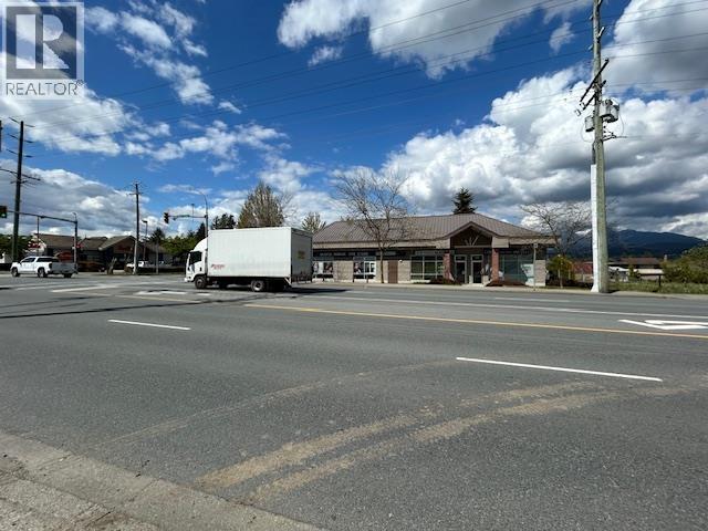 23004 DEWDNEY TRUNK ROAD — photo 5