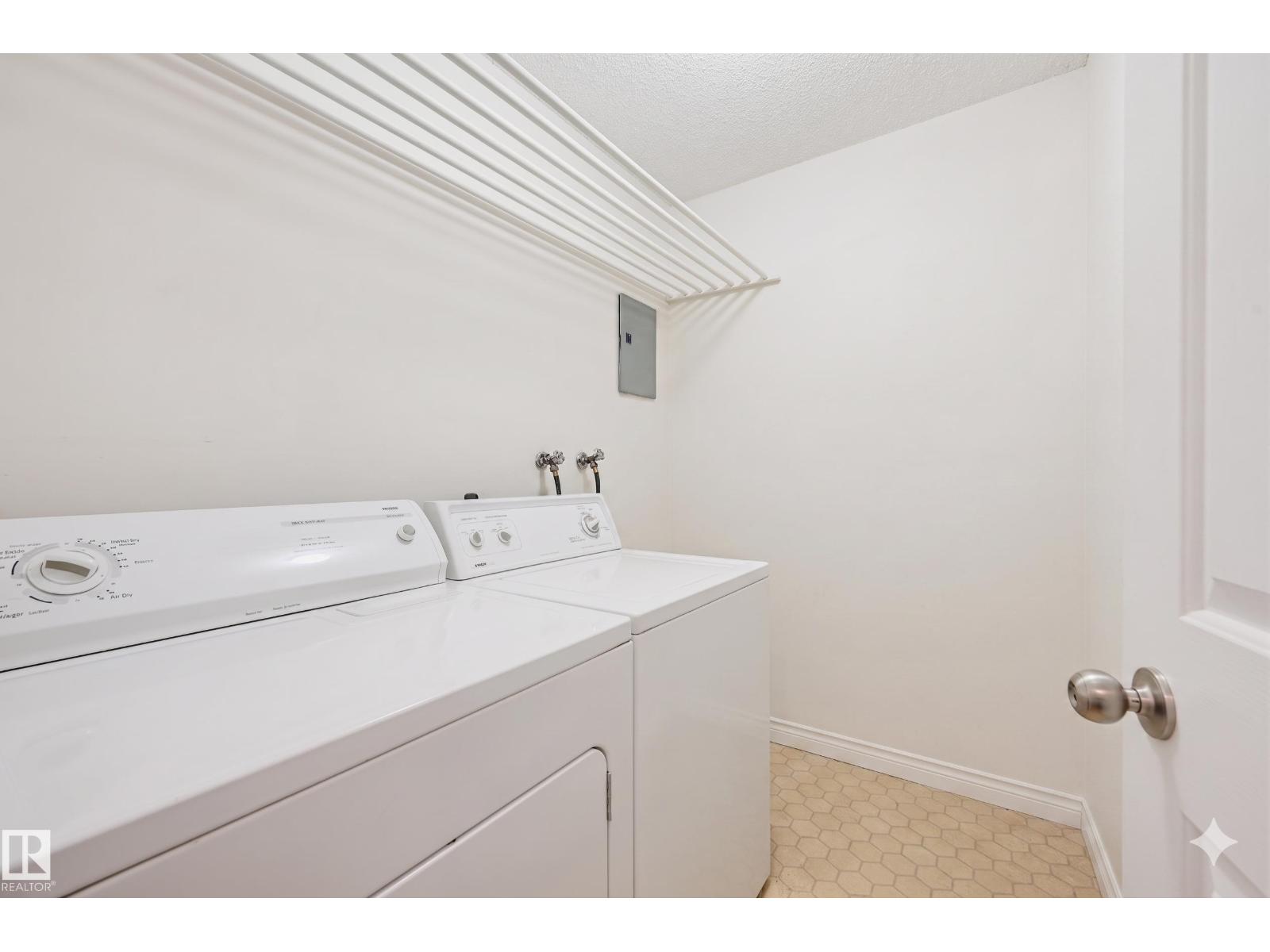 #403 10171 119 ST NW, Edmonton