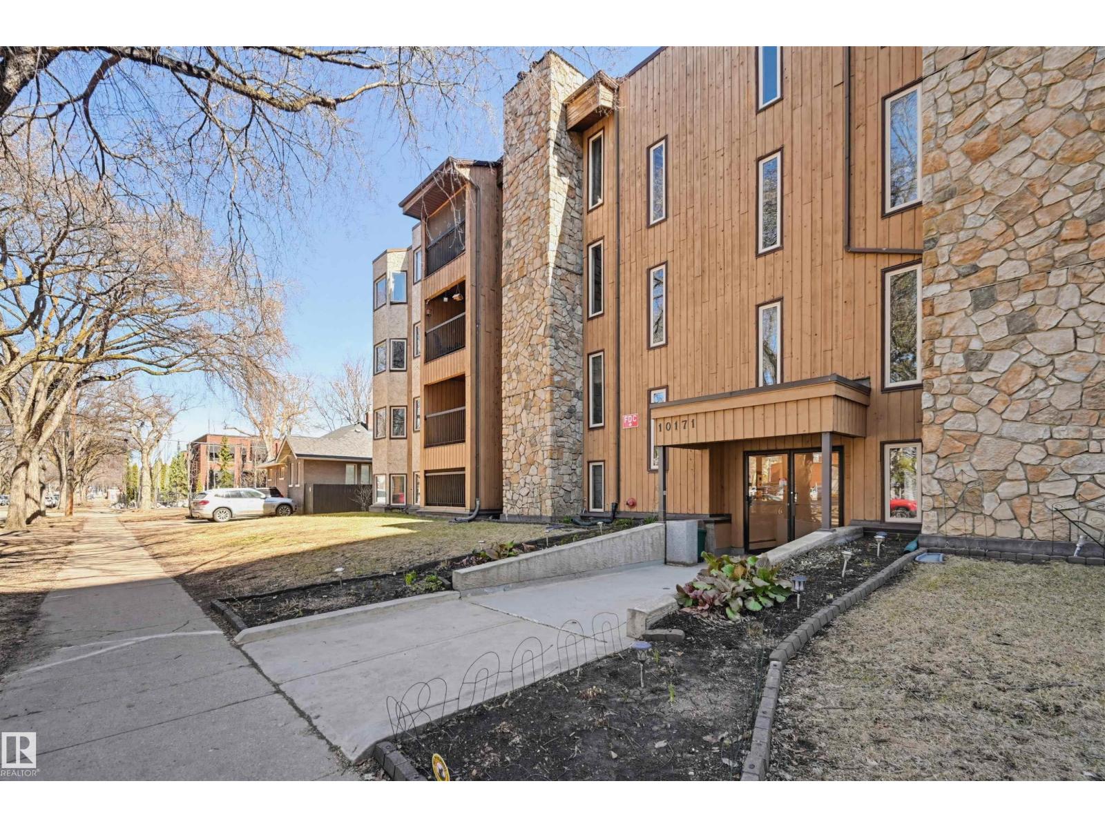 #403 10171 119 ST NW, Edmonton