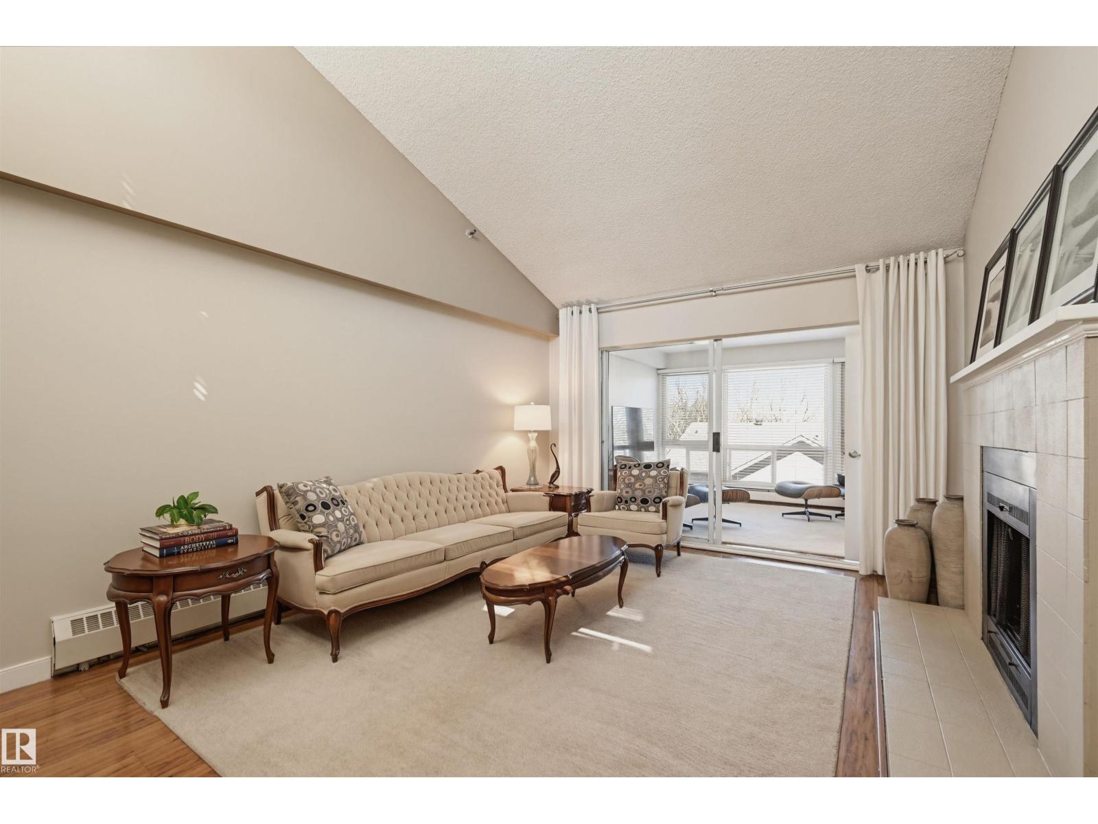 #403 10171 119 ST NW, Edmonton