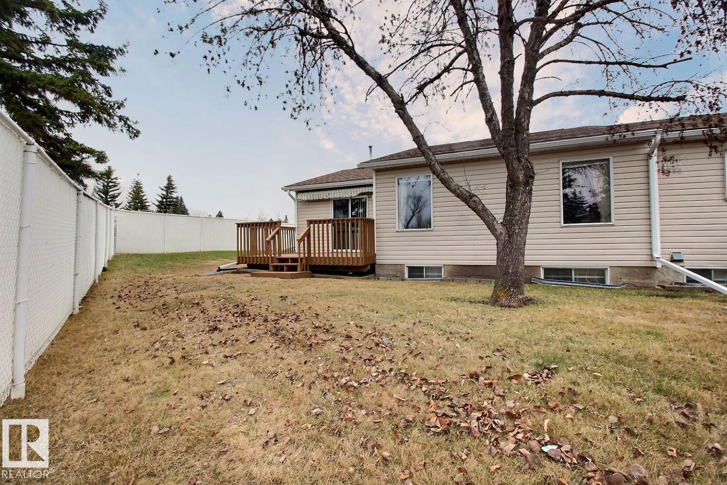 8146 27 AV NW, Edmonton