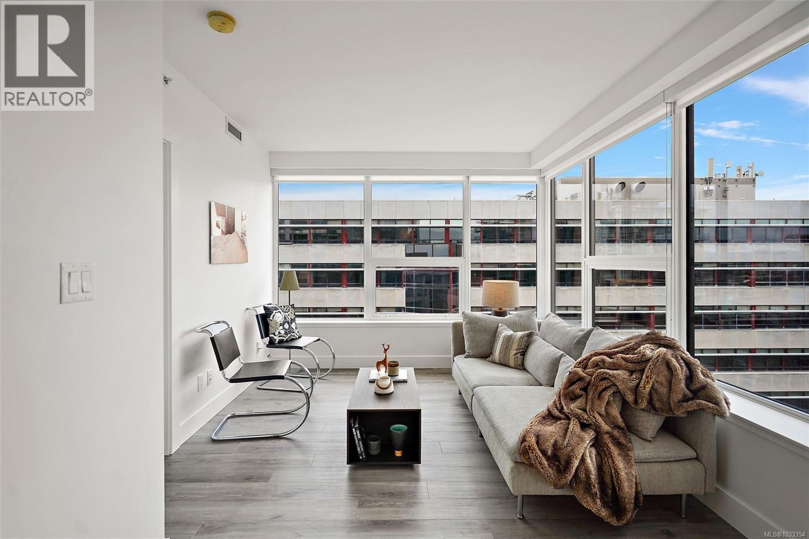 #1106 777 Herald St - 11