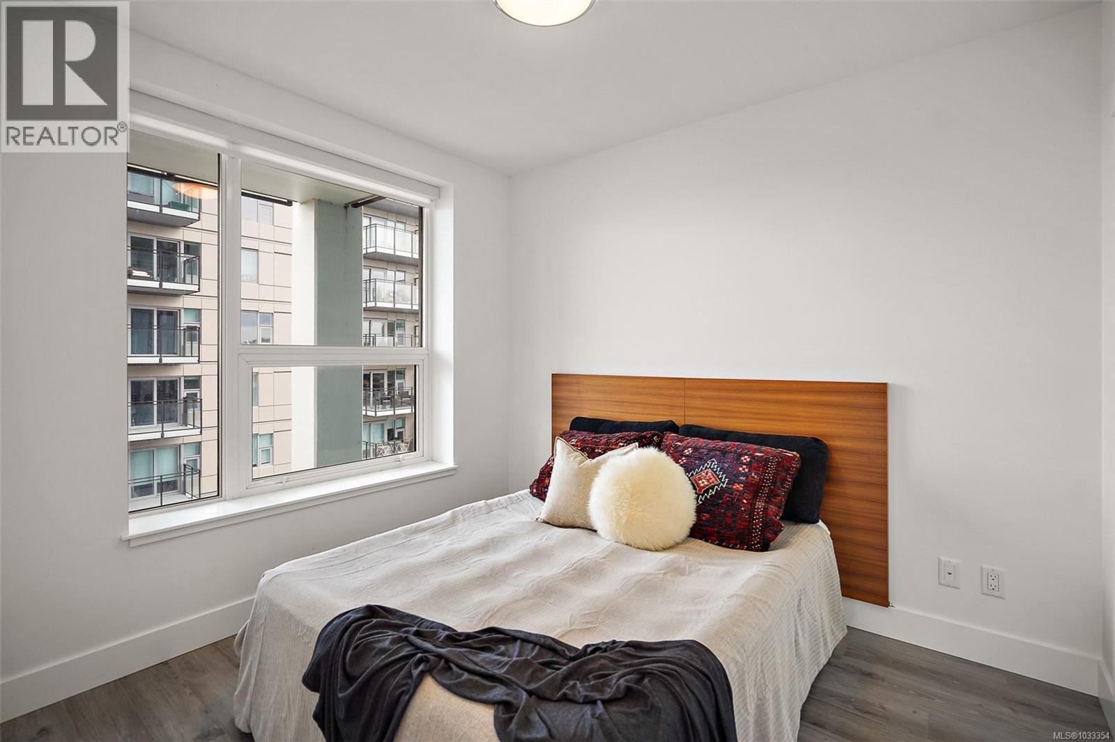 #1106 777 Herald St - 16