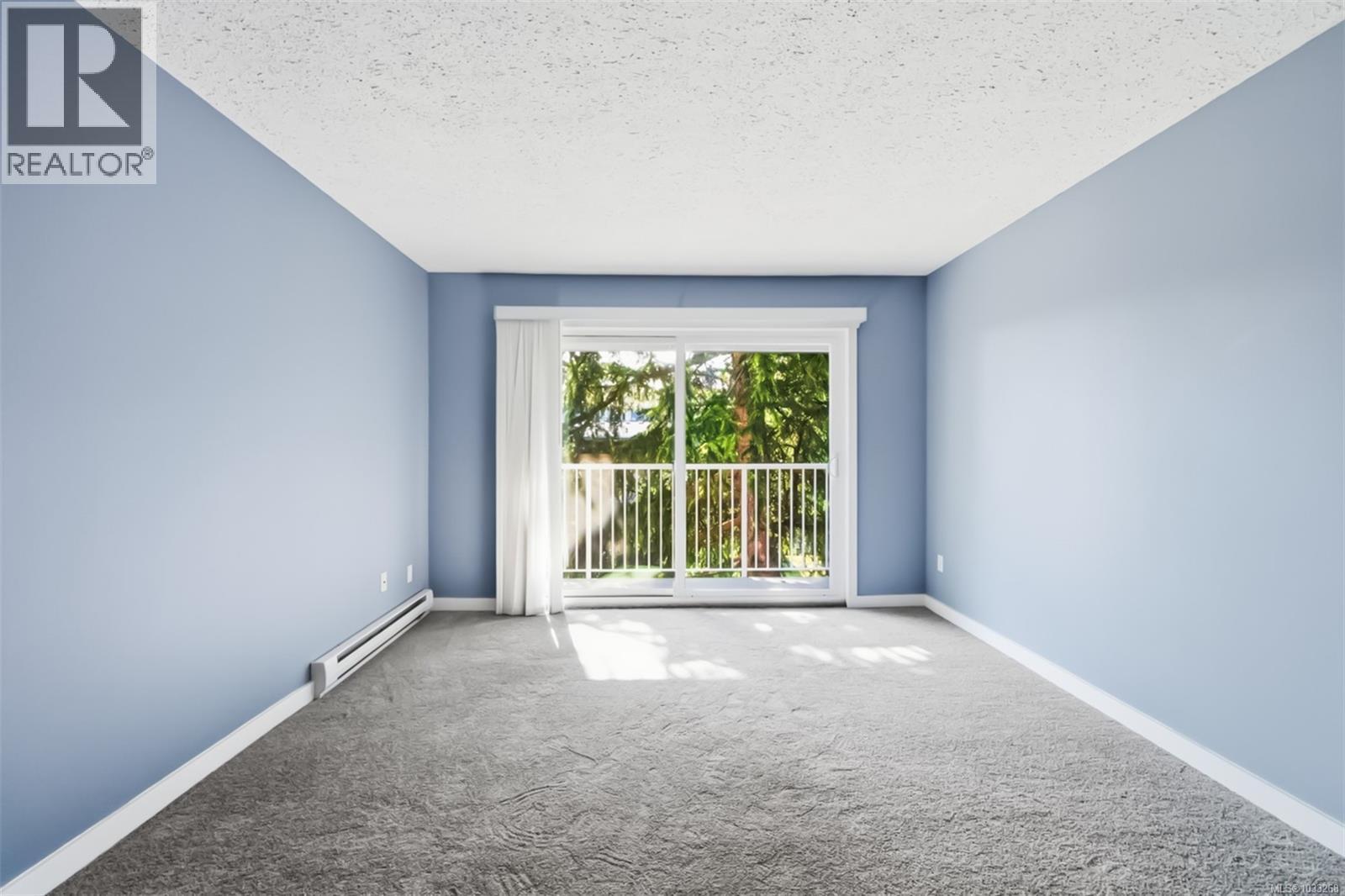 305 900 Tolmie Avenue, Saanich