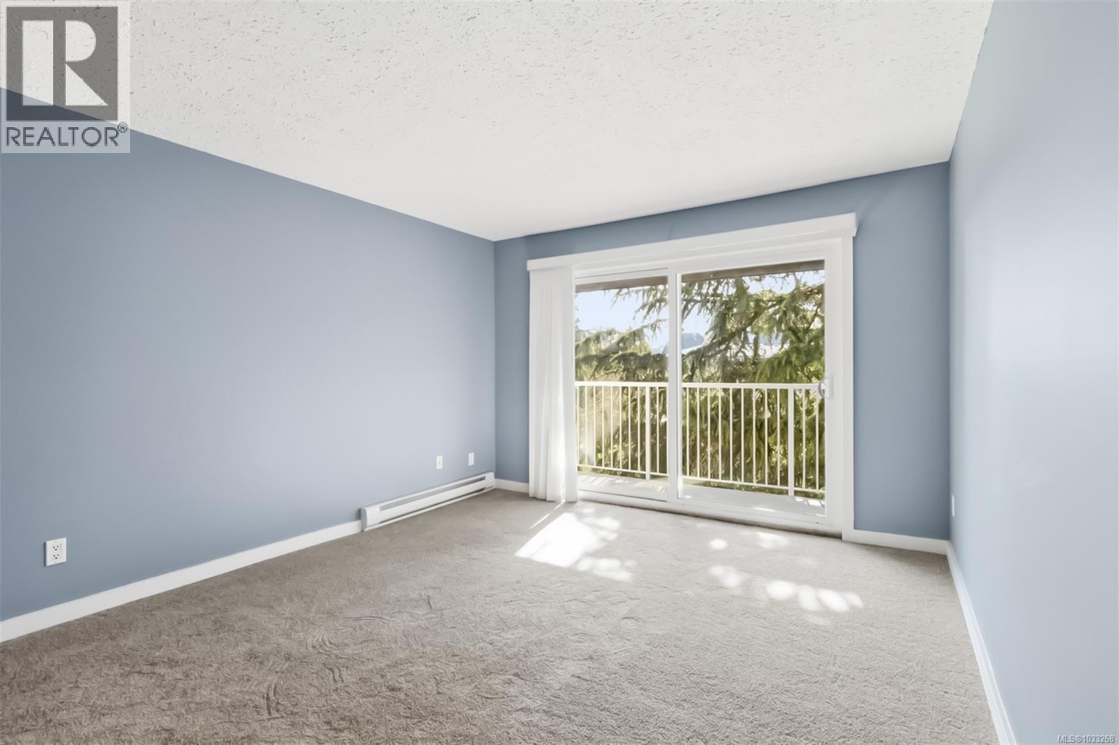 305 900 Tolmie Avenue, Saanich