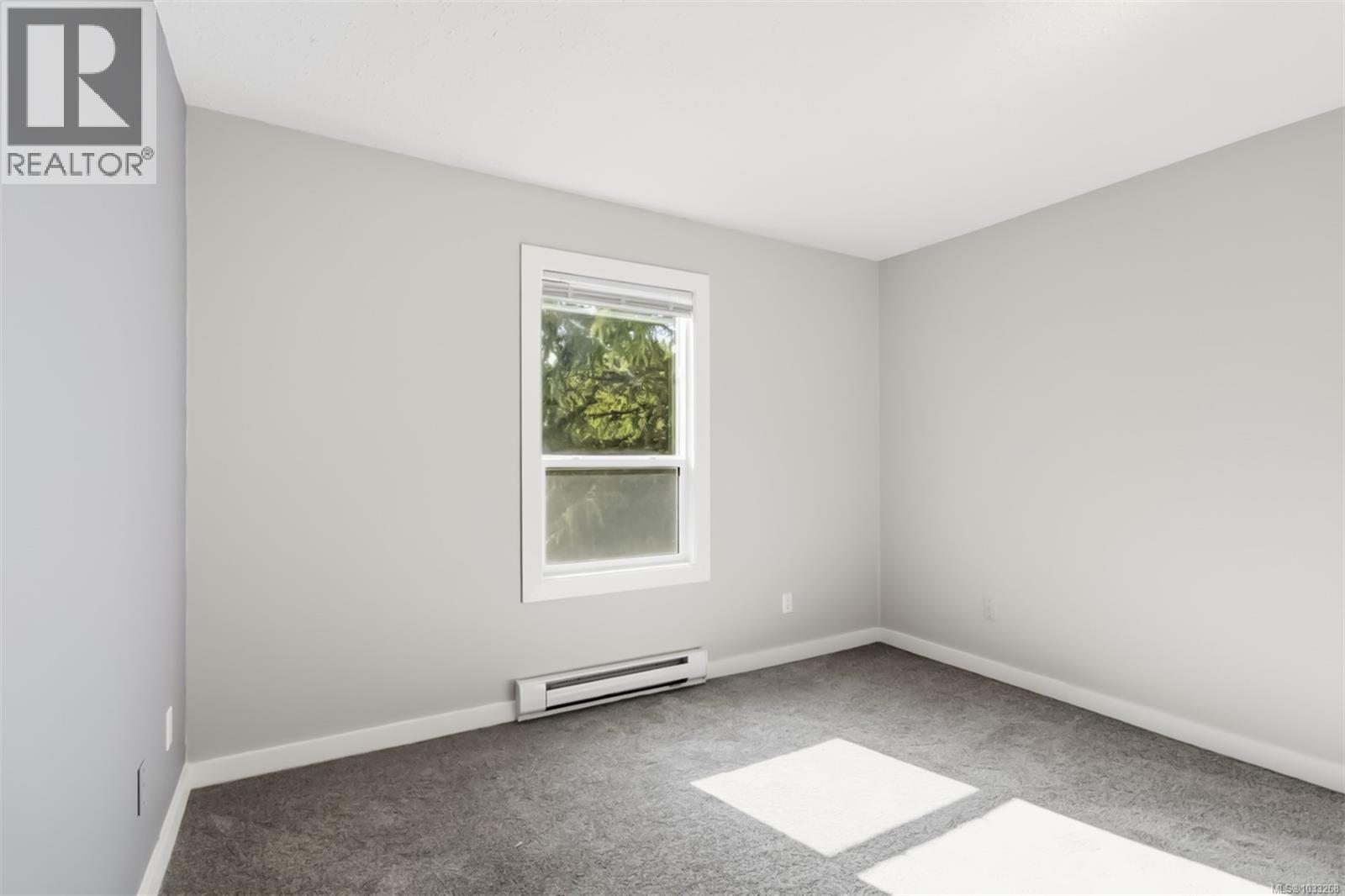 305 900 Tolmie Avenue, Saanich