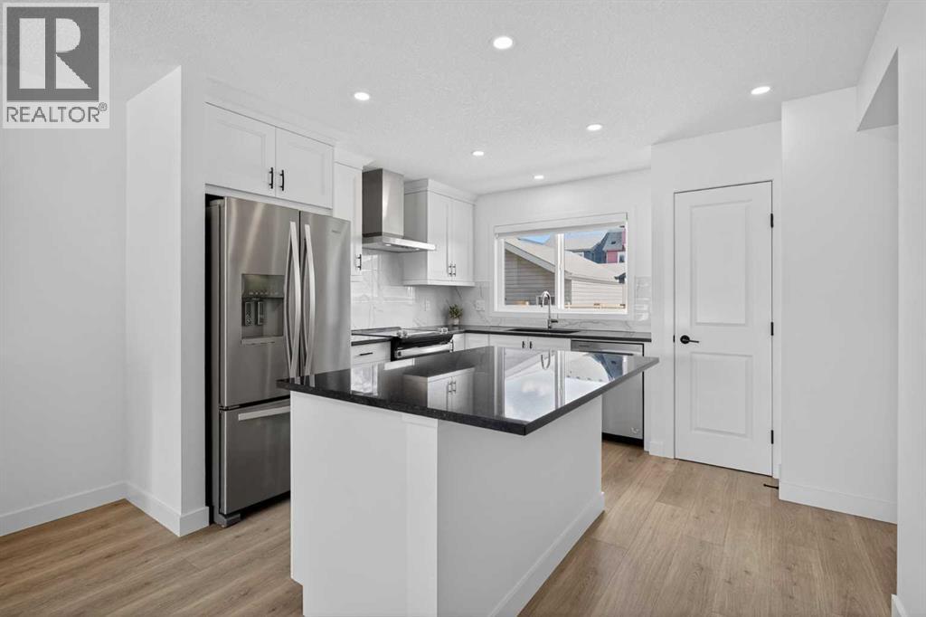 12 Heirloom Crescent SE — photo 11