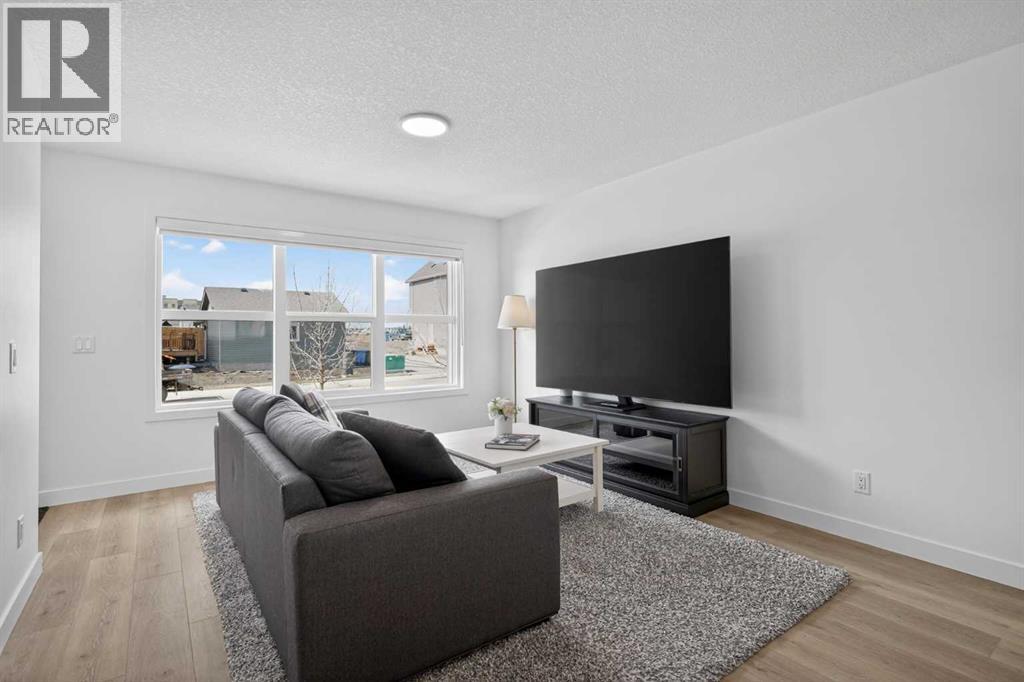 12 Heirloom Crescent SE — photo 6