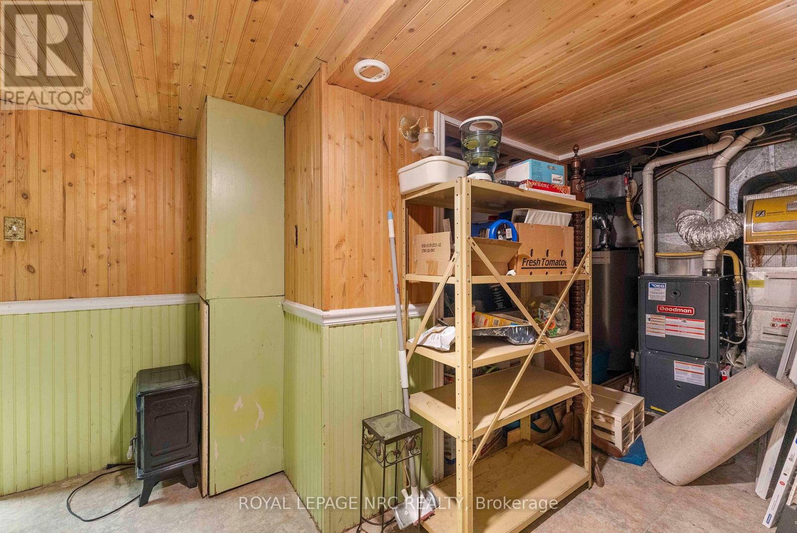 32 AMBROSE STREET — photo 37