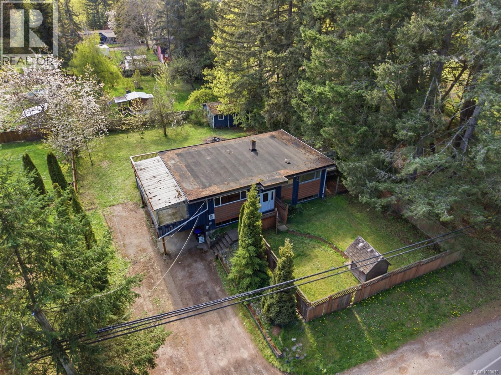 1747 Cedar Rd NE - 34