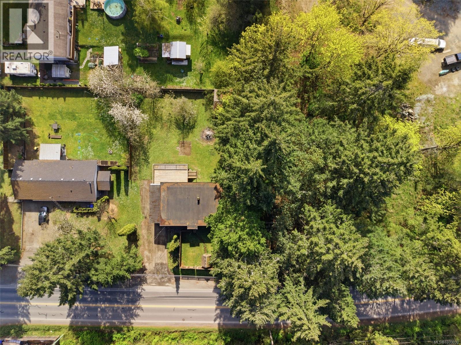 1747 Cedar Rd NE - 38