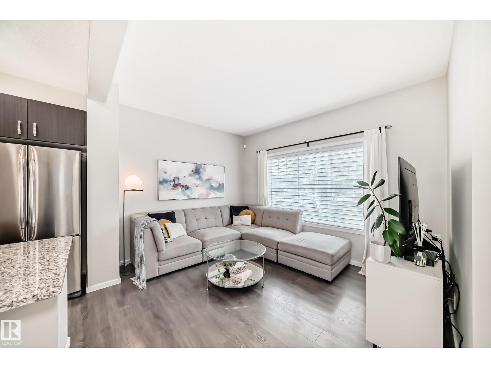 3278 CHERRY CR SW, Edmonton
