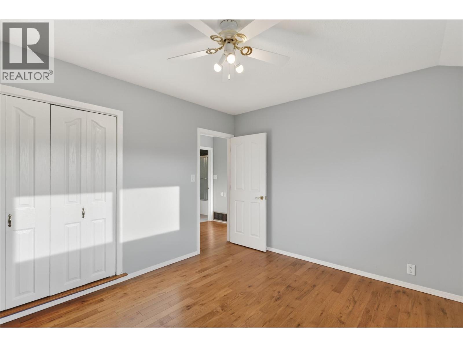 6990 70 Avenue NE - 35