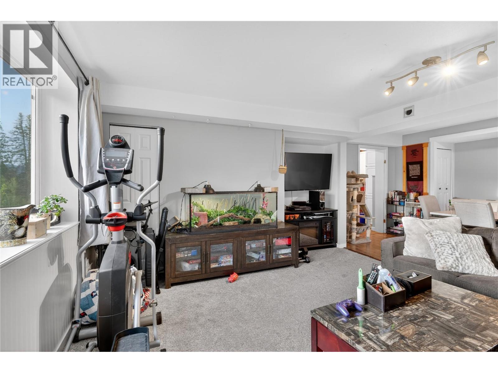 6990 70 Avenue NE - 43