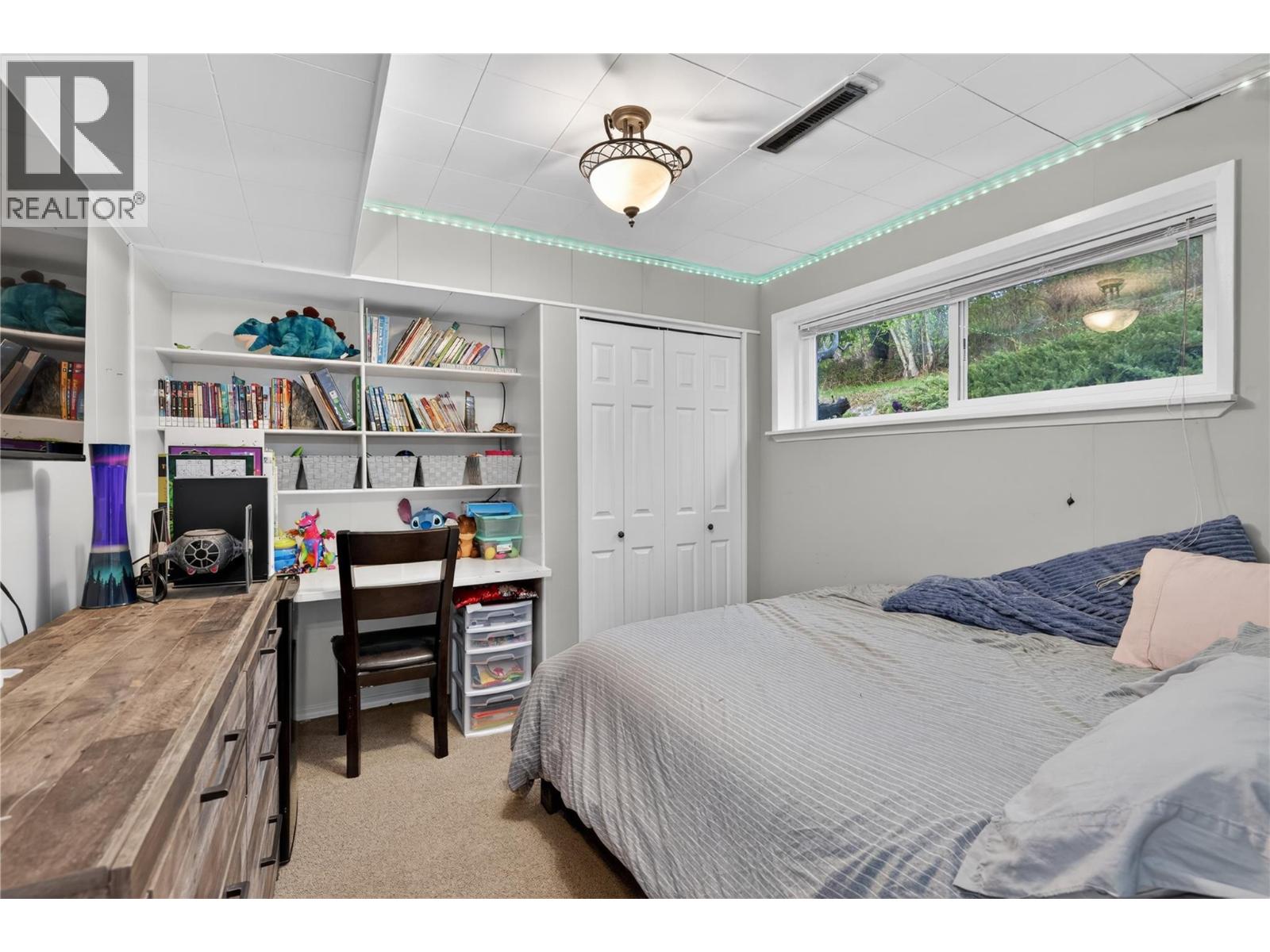 6990 70 Avenue NE - 52