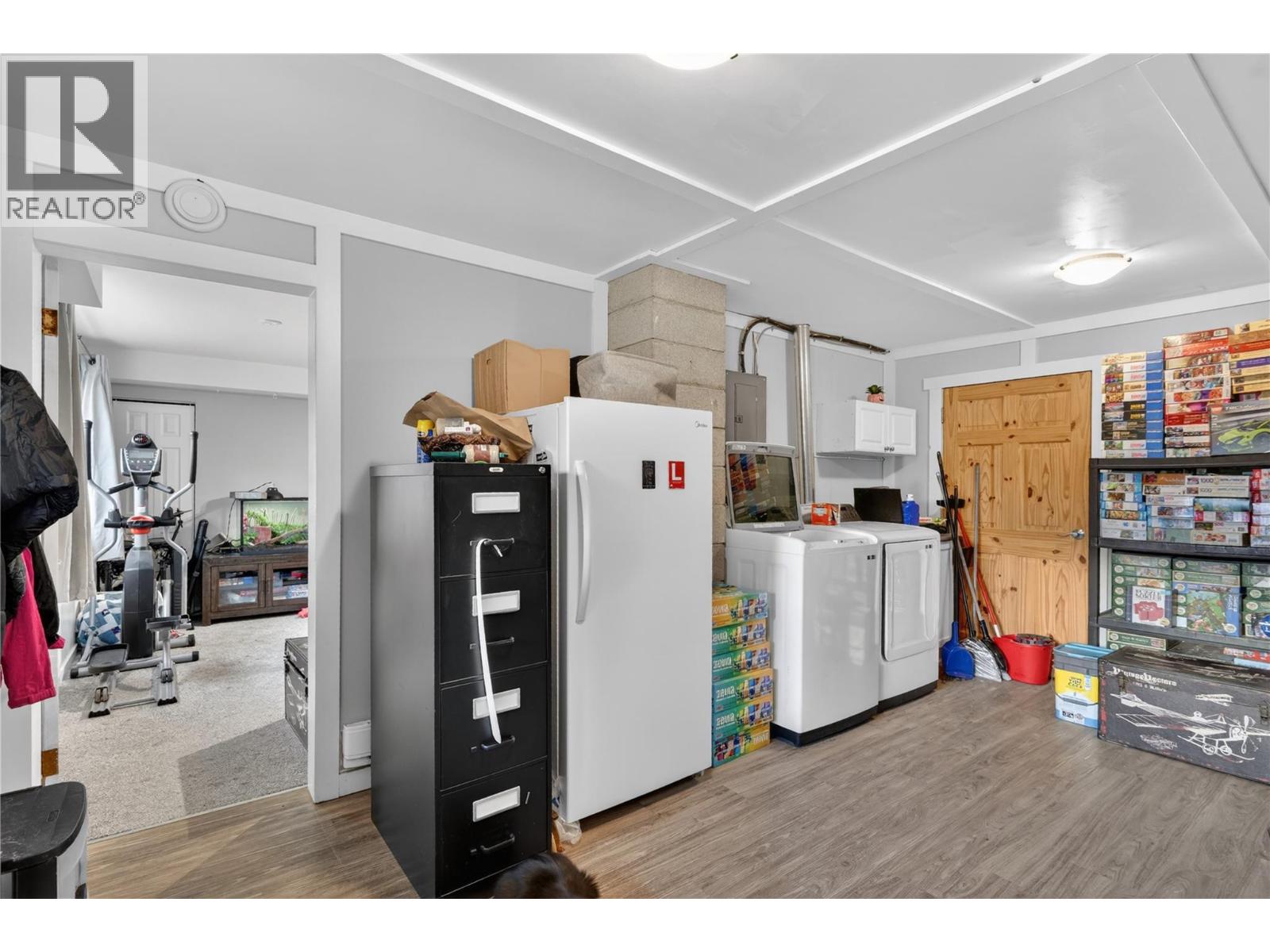 6990 70 Avenue NE - 42