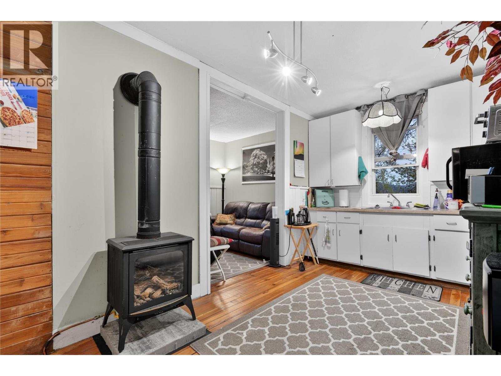 6990 70 Avenue NE - 57