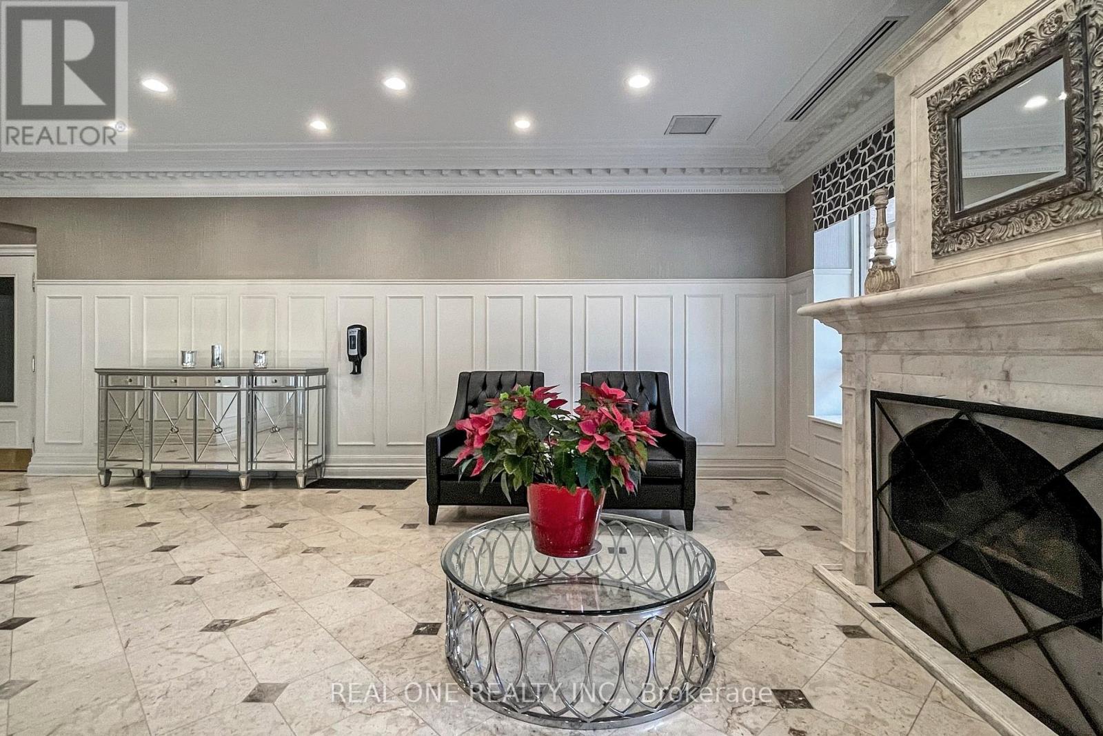 #1203 88 GRANDVIEW WAY - 4