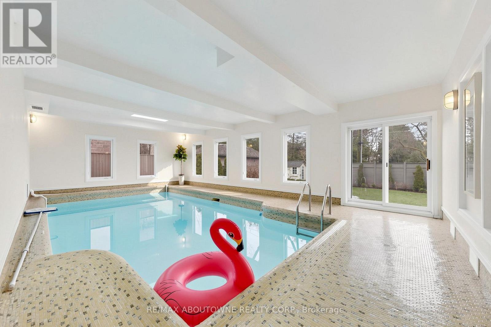 1316 CAMBRIDGE DRIVE - 22