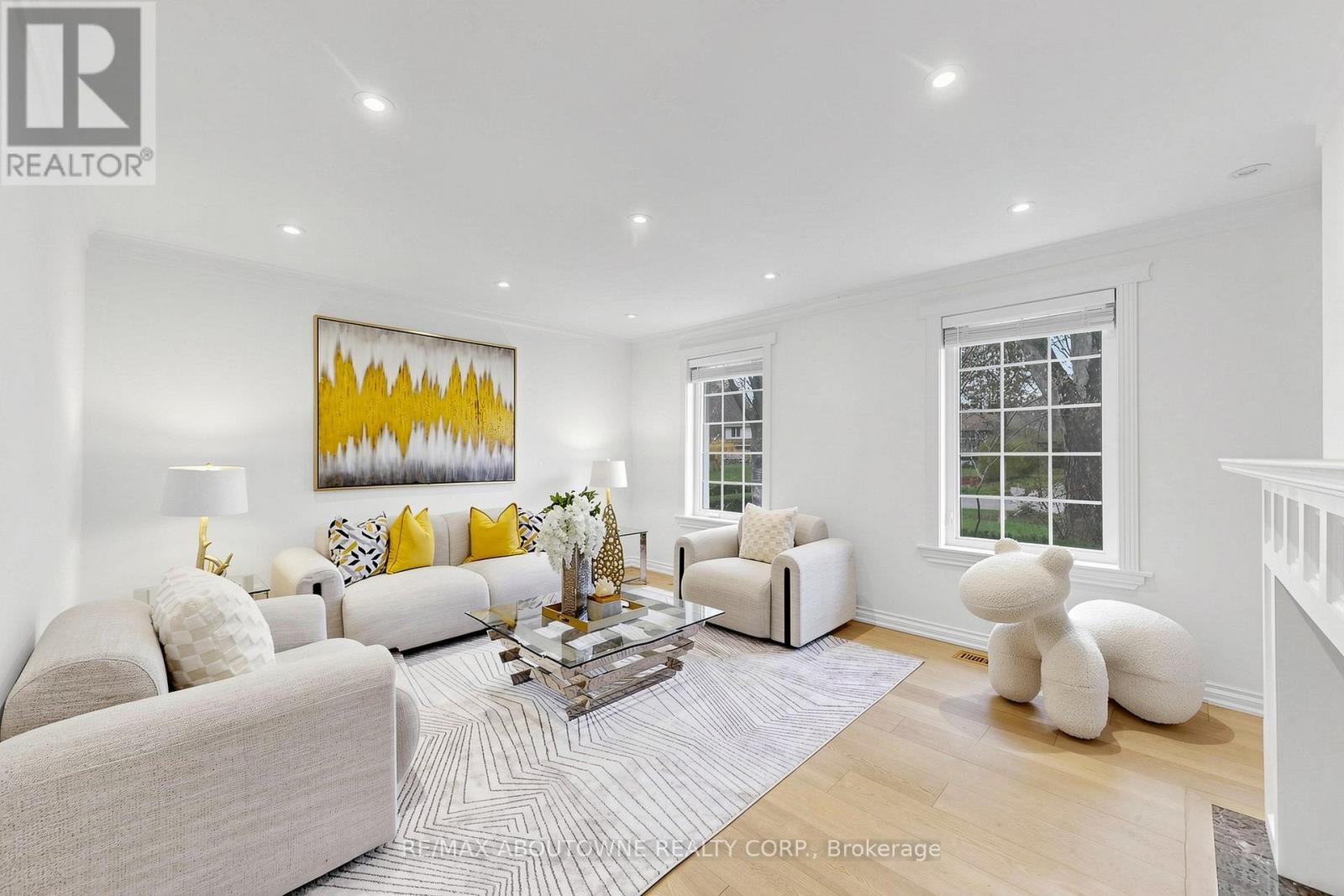 1316 CAMBRIDGE DRIVE - 17
