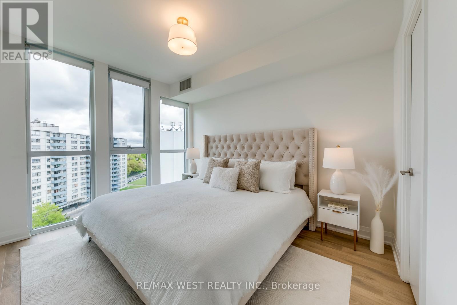 #1104 1461 LAWRENCE AVENUE W - 19