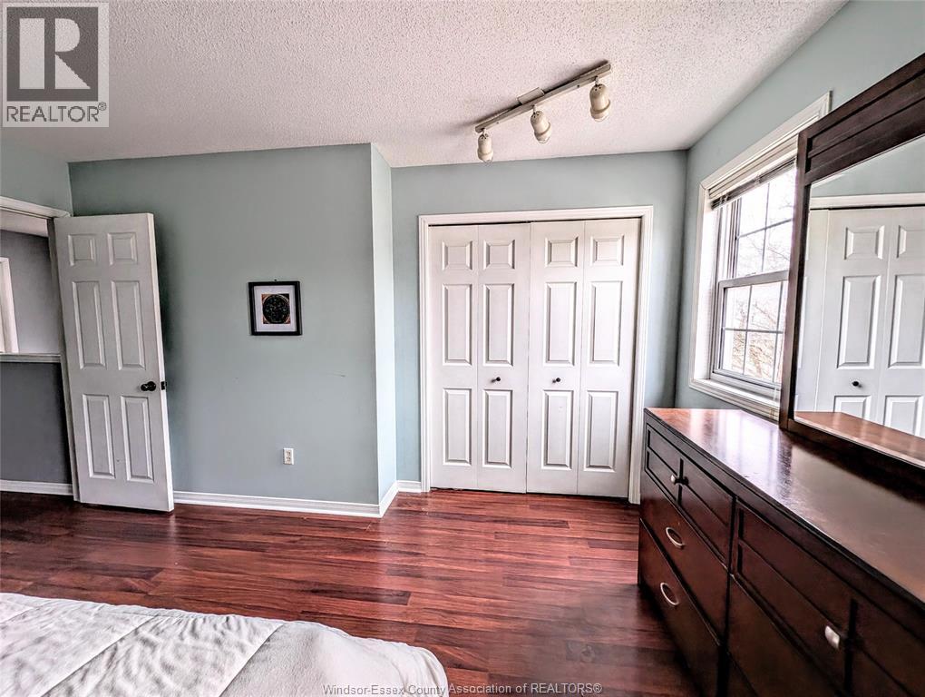 573 PALL MALL STREET — photo 17